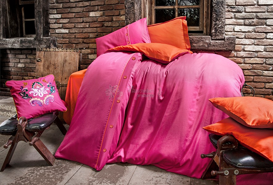 Issimo Dawson fucsia - Lenjerie de pat de lux din bumbac satinat 2 persoane